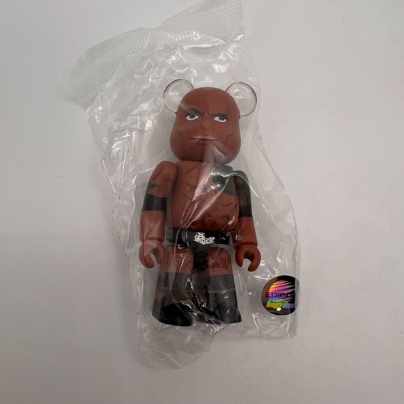 Bearbrick Series 48 The Rock Dwayne Johnson WWE Artist Medicom 100% Figure - Picture 3 of 8